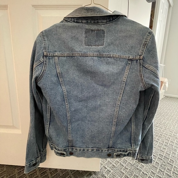Levi’s denim jacket - Picture 8 of 10